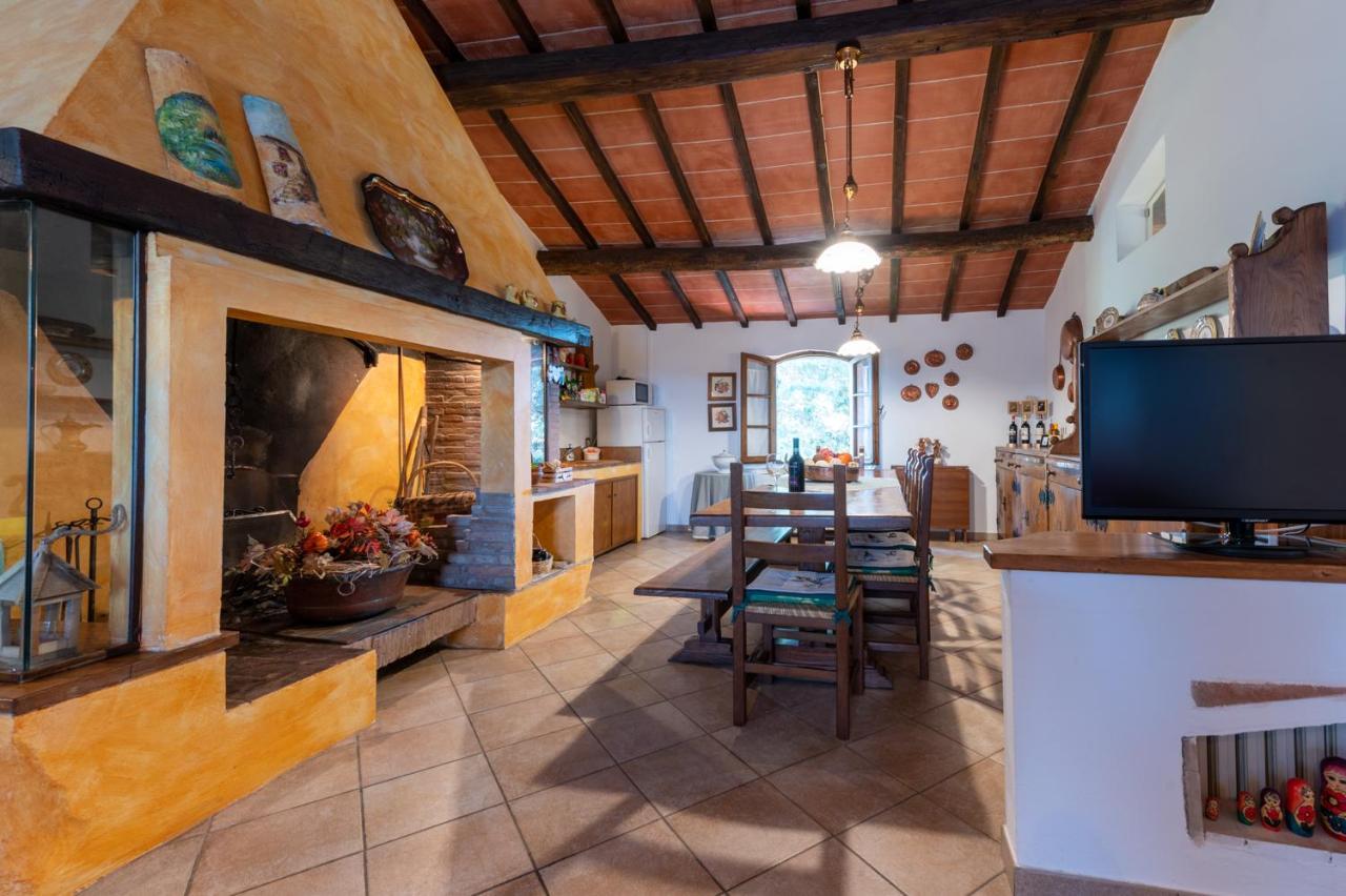 Il Leccio - Casa Toscana San Gimignano Gambassi Terme Extérieur photo